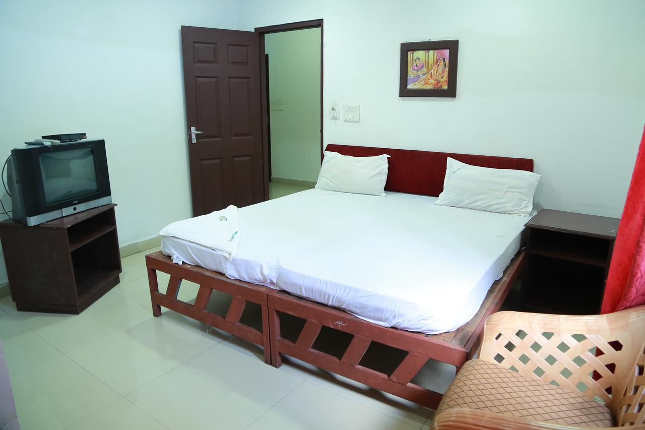 Отель Swades Residency Cheruvalli Экстерьер фото